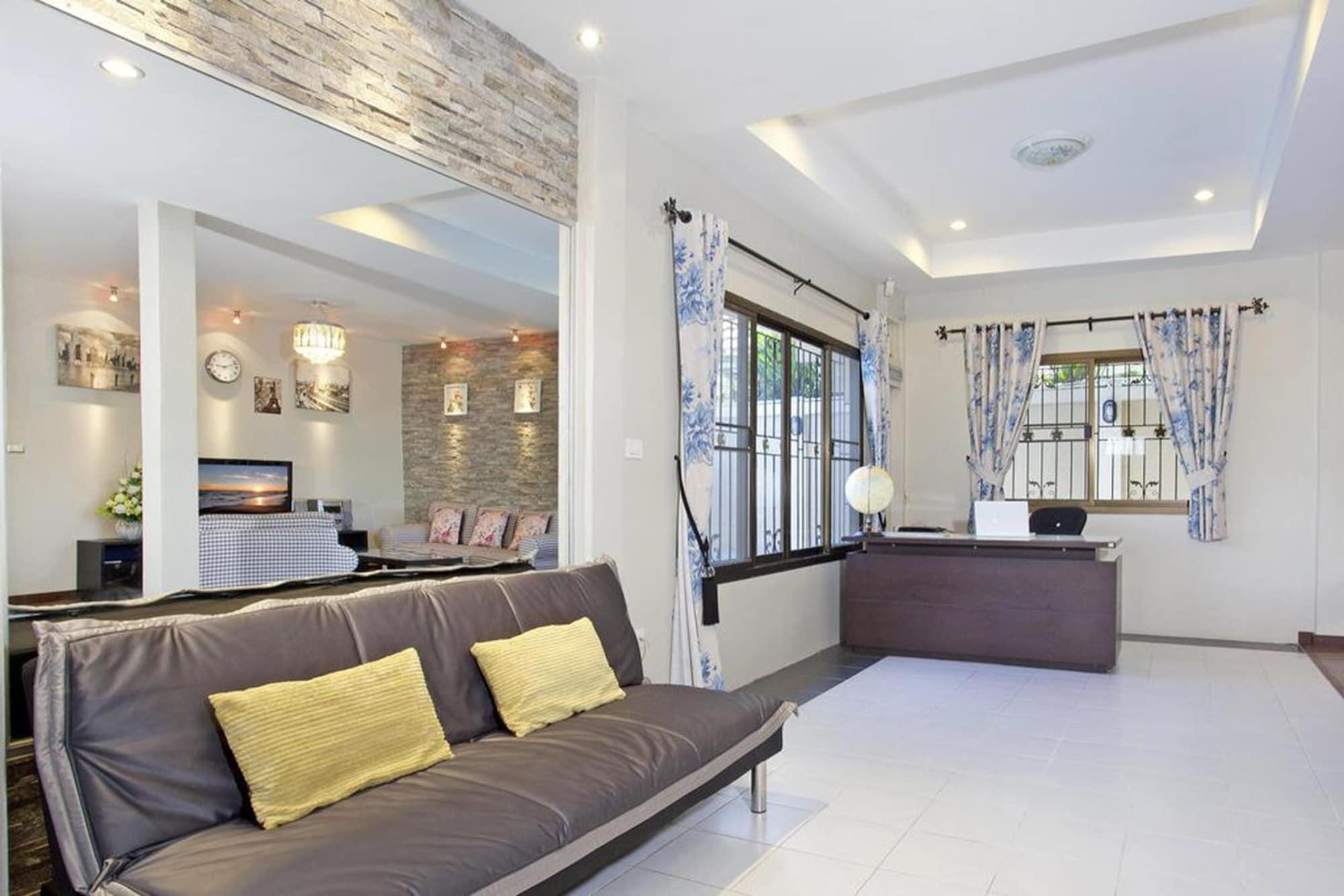 Pool Villa Tanzanite Near Walking Street Pattaya Extérieur photo