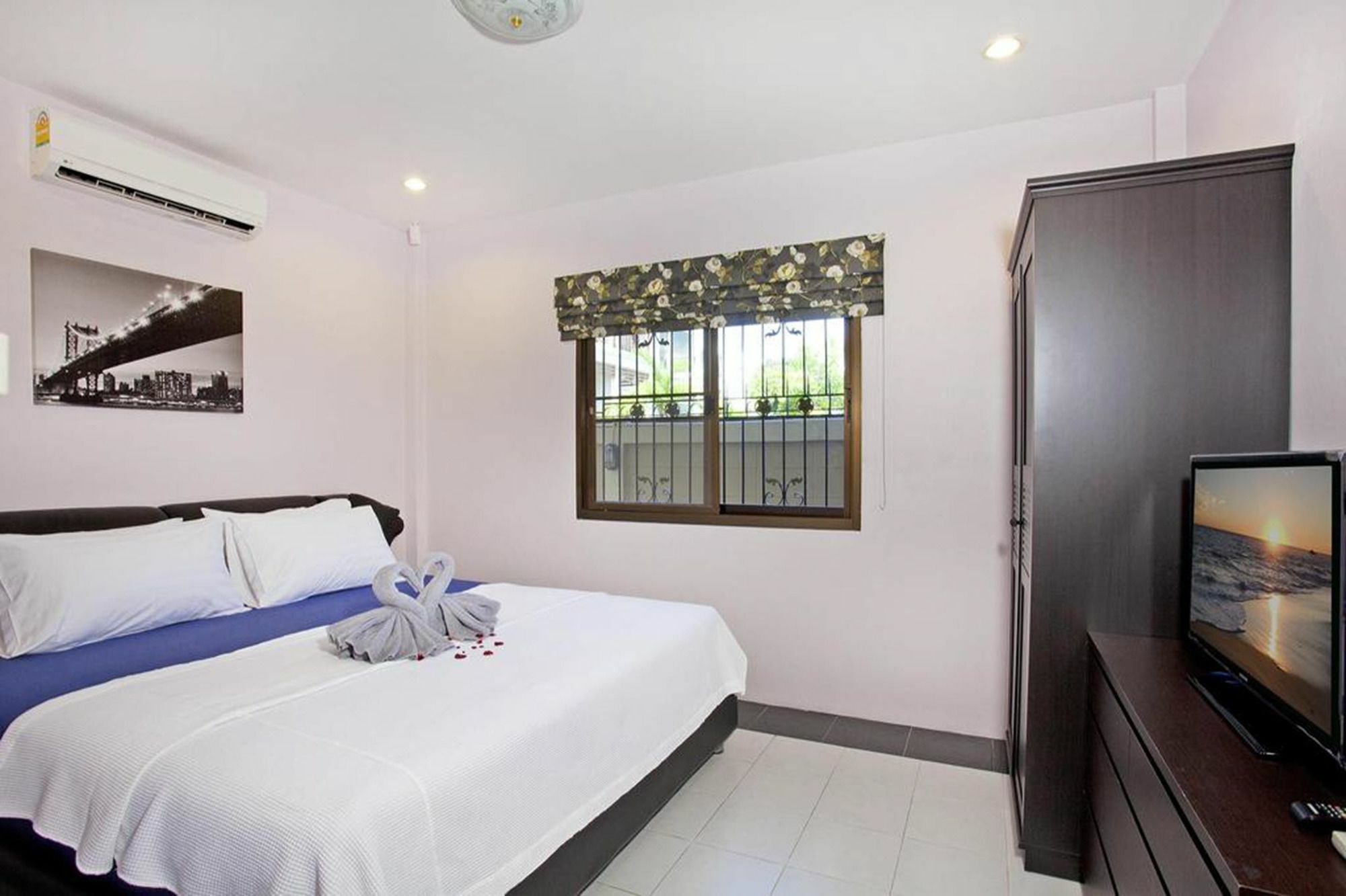 Pool Villa Tanzanite Near Walking Street Pattaya Extérieur photo