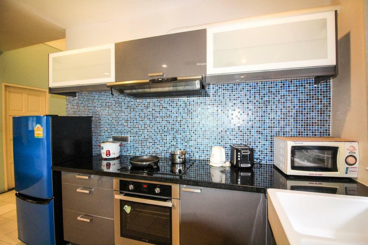 Pool Villa Tanzanite Near Walking Street Pattaya Extérieur photo